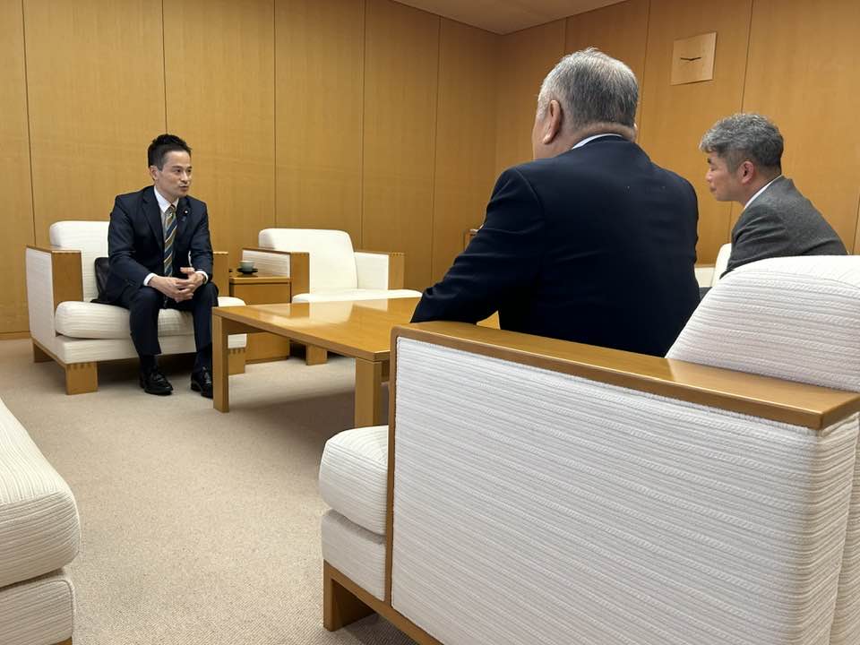 福井県庁を訪問